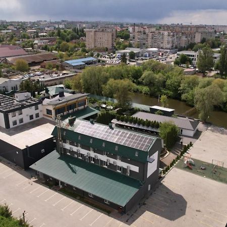 Sobkoff Hotel Khmelnytskyi Exterior photo