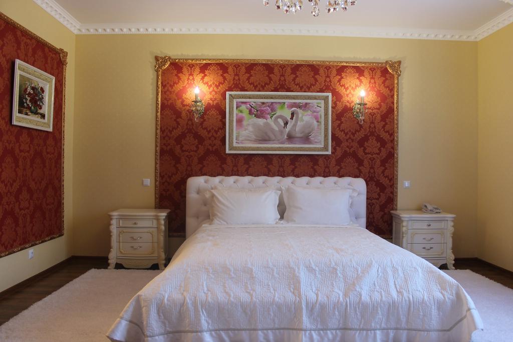 Sobkoff Hotel Khmelnytskyi Room photo