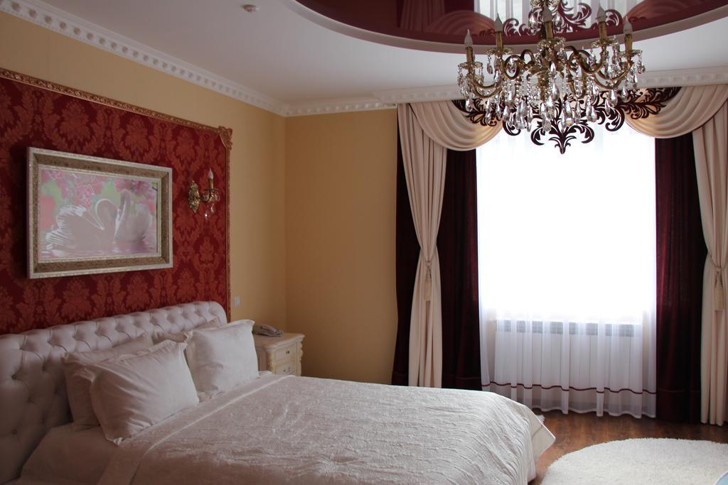Sobkoff Hotel Khmelnytskyi Room photo