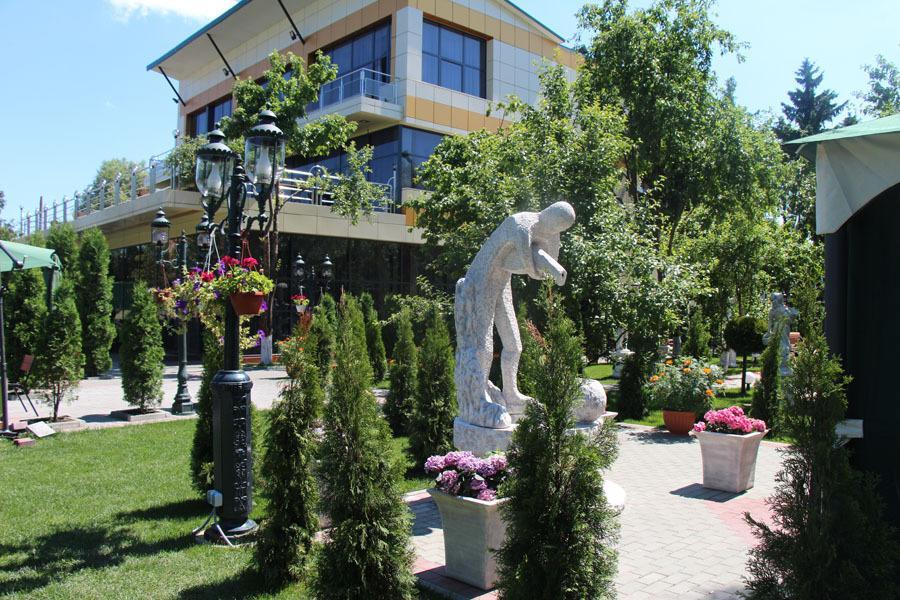 Sobkoff Hotel Khmelnytskyi Exterior photo